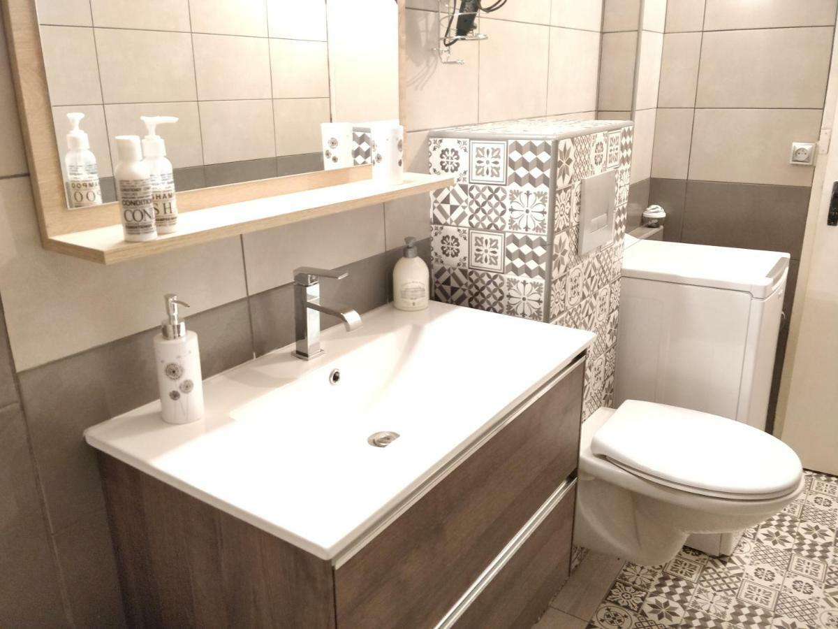 Ferienwohnung Les Cles Du Bonheur By Beds4Wanderlust, 47M2 Avec Terrasse Privative & Parking-Rer B Tgv 10Min-Orly 20Min Massy  Exterior foto