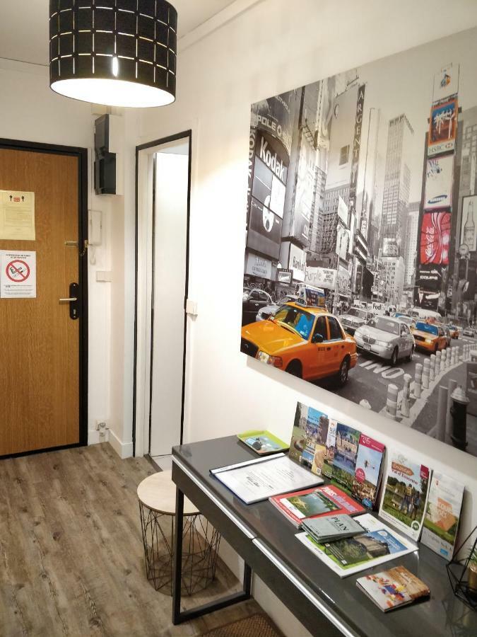 Ferienwohnung Les Cles Du Bonheur By Beds4Wanderlust, 47M2 Avec Terrasse Privative & Parking-Rer B Tgv 10Min-Orly 20Min Massy  Exterior foto