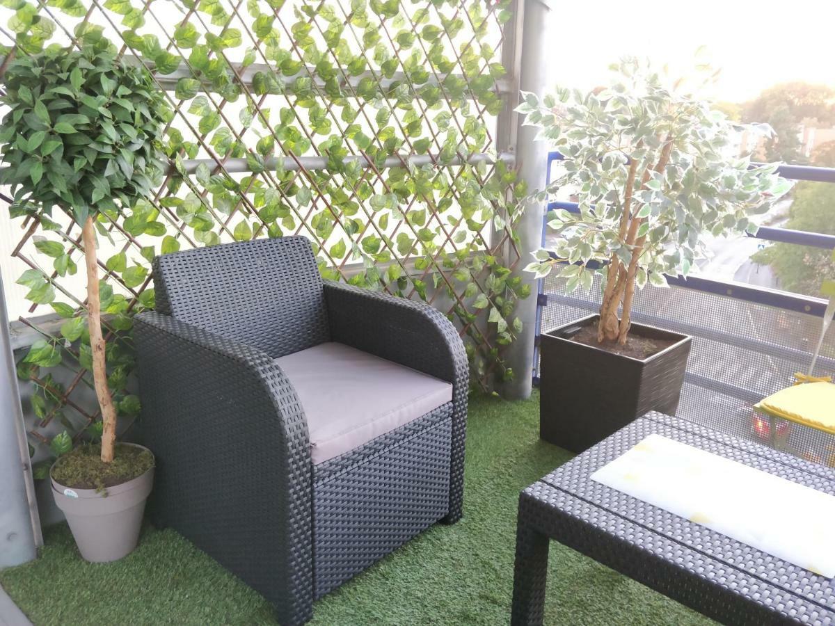 Ferienwohnung Les Cles Du Bonheur By Beds4Wanderlust, 47M2 Avec Terrasse Privative & Parking-Rer B Tgv 10Min-Orly 20Min Massy  Exterior foto