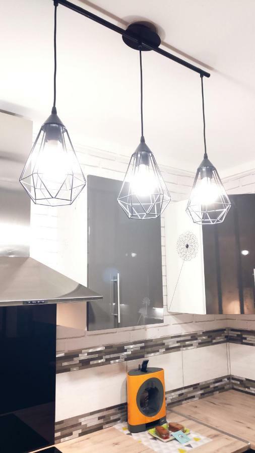 Ferienwohnung Les Cles Du Bonheur By Beds4Wanderlust, 47M2 Avec Terrasse Privative & Parking-Rer B Tgv 10Min-Orly 20Min Massy  Exterior foto